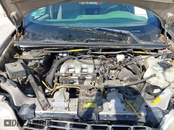 1998 Chevrolet Venture with VIN 1GNDX03E5WD173302, listed as a IAAI auction lot 42033616 with 325,300 mi miles. Bid and sale history available at carsss.com. Image 10.