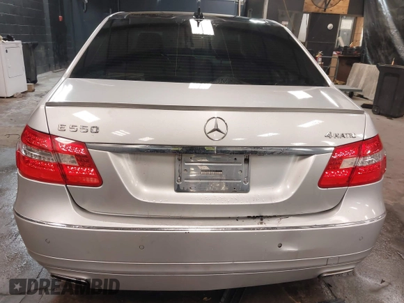 2011 Mercedes-Benz E 550 Luxury with VIN WDDHF9AB6BA338317, listed as a IAAI auction lot 41370286 with 153,041 mi miles and . Bid and sale history available at DreamBid. Image 17.