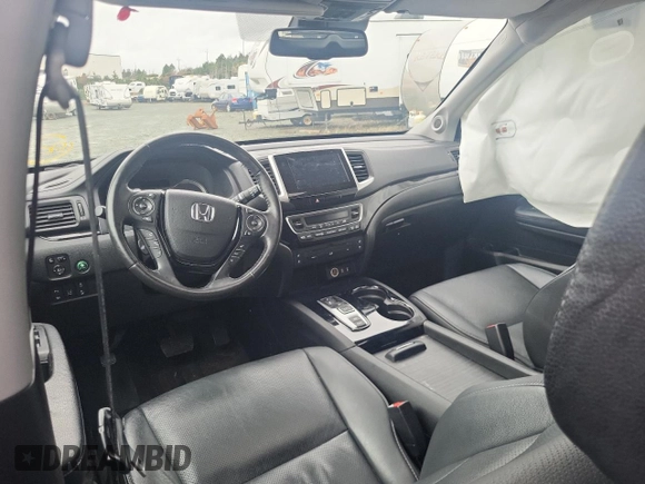 2018 Honda Pilot Touring z VIN 5FNYF6H93JB500695, wystawiony jako Copart lot #83302284 z przebiegiem 12 086 mil mil oraz Szkoda całkowita • Salvage title. Historia ofert i sprzedaży dostępna na DreamBid. Obrazek 8.