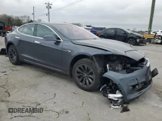 2020 Tesla Model S Long Range with VIN 5YJSA1E22LF369714, listed as a Copart auction lot 51209085 with 92,988 mi miles and Salvage Title. Bid and sale history available at DreamBid. Image 4.