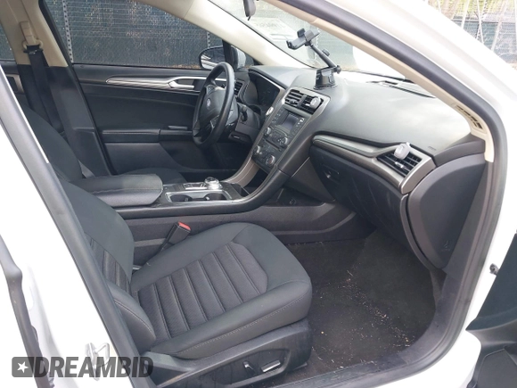 2018 Ford Fusion SE with VIN 3FA6P0HD7JR159134, listed as a IAAI auction lot 41994565 with 49,950 mi miles. Bid and sale history available at carsss.com. Image 5.