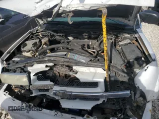 2003 Chevrolet Blazer LS z VIN 1GNDT13X53K143582, wystawiony jako Copart lot #43218675 z przebiegiem 182 827 mil mil oraz Szkoda całkowita • Salvage title. Historia ofert i sprzedaży dostępna na DreamBid. Obrazek 12.