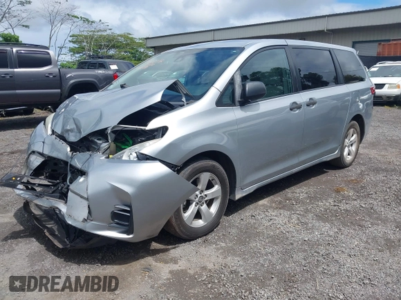 2019 Toyota Sienna L с VIN 5TDZZ3DC2KS005851, выставлен на аукционе IAAI как лот 41992778 с пробегом 99 580 миль миль и . История ставок и продаж доступна на DreamBid. Изображение 20.