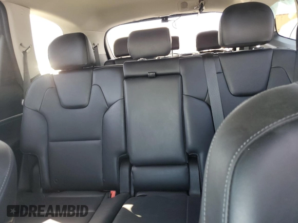 2024 Kia Telluride LX with VIN 5XYP24GC9RG482751, listed as a Copart auction lot 52924035 with 35,366 mi miles and Salvage title. Bid and sale history available at DreamBid. Image 10.