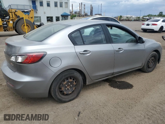 2012 Mazda 3 i Sport z VIN JM1BL1UF9C1587155, wystawiony jako Copart lot #59013105 z przebiegiem 188 233 mil mil oraz Szkoda całkowita • Salvage title. Historia ofert i sprzedaży dostępna na DreamBid. Obrazek 3.