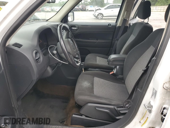 2017 Jeep Patriot Latitude с VIN 1C4NJPFB2HD183300, выставлен на аукционе Copart как лот 57647715 с пробегом 198 471 миль миль и Чистый • Clean title. История ставок и продаж доступна на DreamBid. Изображение 7.