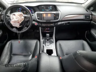 2017 Honda Accord Touring with VIN JHMCR6F76HC013354, listed as a Copart auction lot 61572385 with 223,100 mi miles and Salvage title. Bid and sale history available at DreamBid. Image 8.