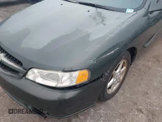 2000 Nissan Altima GXE with VIN 1N4DL01AXYC141108, listed as a IAAI auction lot 41400327 with 194,843 mi miles. Bid and sale history available at carsss.com. Image 6.