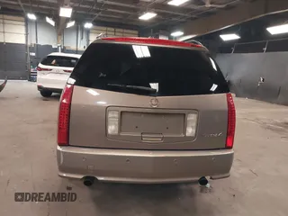 2007 Cadillac SRX with VIN 1GYEE637370137893, listed as a IAAI auction lot 41869395 with 215,460 mi miles. Bid and sale history available at carsss.com. Image 16.