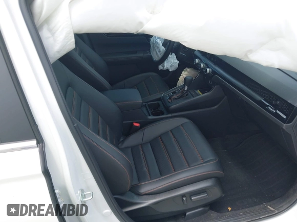 2025 Honda CR-V Sport Touring with VIN 5J6RS6H99SL012005, listed as a IAAI auction lot 42101669 with 7,945 mi miles and . Bid and sale history available at DreamBid. Image 5.