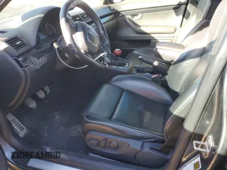 2008 Audi RS 4 z VIN WUADU78E18N901135, wystawiony jako Copart lot #78098074 z przebiegiem 129 435 mil mil oraz Tytuł czysty. Historia ofert i sprzedaży dostępna na DreamBid. Obrazek 7.