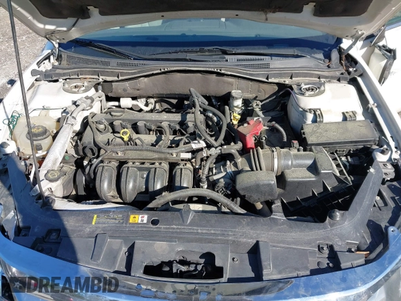 2012 Ford Fusion SE with VIN 3FAHP0HA9CR402640, listed as a IAAI auction lot 42052610 with 210,441 mi miles and . Bid and sale history available at carsss.com. Image 10.
