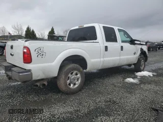 2015 Ford Super Duty F-250 SRW Lariat with VIN 1FT7W2BT5FEC36574, listed as a Copart auction lot 43209995 with 194,884 mi miles and Salvage Title. Bid and sale history available at carsss.com. Image 3.