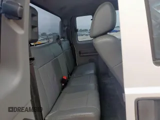 2011 Ford F-250 XL с VIN 1FT7X2B61BED01051, выставлен на аукционе Copart как лот 59464705 с пробегом 257 404 миль миль и Списание • Salvage title. История ставок и продаж доступна на DreamBid. Изображение 10.