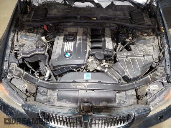 2008 BMW 3 Series 328xi with VIN WBAVC93568K044042, listed as a Copart auction lot 48079995 with 157,523 mi miles and Clean title. Bid and sale history available at DreamBid. Image 11.