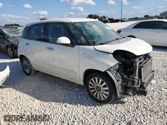 2014 FIAT 500L Easy with VIN ZFBCFABH8EZ018790, listed as a Copart auction lot 77992994 with 156,479 mi miles and Salvage Title. Bid and sale history available at carsss.com. Image 4.