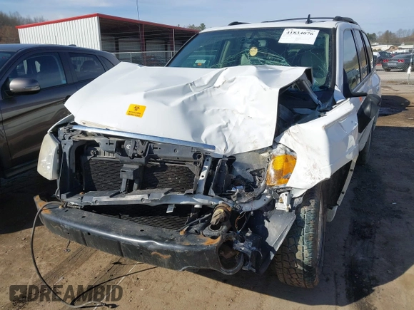 2006 GMC Envoy SLT with VIN 1GKDT13S962320043, listed as a IAAI auction lot 41834076 with 1 mi miles. Bid and sale history available at carsss.com. Image 6.