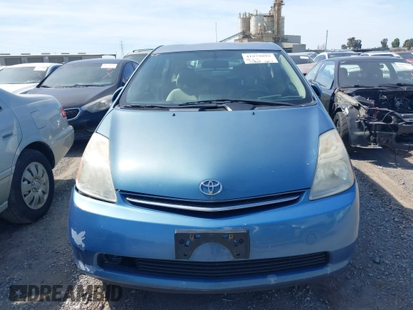 2008 Toyota Prius z VIN JTDKB20U687712324, wystawiony jako IAAI lot #41879892 z przebiegiem 270 900 mil mil oraz . Historia ofert i sprzedaży dostępna na DreamBid. Obrazek 12.