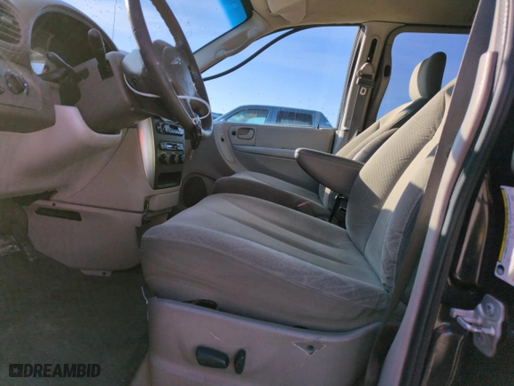 2007 Chrysler Town & Country LWB Touring with VIN 2A4GP54L87R297010, listed as a Copart auction lot 48026575 with 215,316 mi miles and Salvage Title. Bid and sale history available at carsss.com. Image 7.