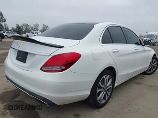 2018 Mercedes-Benz C 300 with VIN 55SWF4JB5JU253705, listed as a IAAI auction lot 42158469 with 93,676 mi miles and . Bid and sale history available at carsss.com. Image 4.