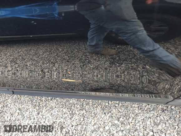 2020 Honda Pilot EX-L с VIN 5FNYF5H56LB005045, выставлен на аукционе Copart как лот 74056264 с пробегом Не указан миль и На запчасти • Non repairable. История ставок и продаж доступна на DreamBid. Изображение 13.