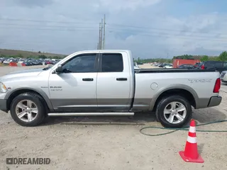 2010 Dodge Ram 1500 SLT with VIN 1D7RB1GT6AS112613, listed as a IAAI auction lot 41641379 with 339,601 mi miles. Bid and sale history available at carsss.com. Image 14.