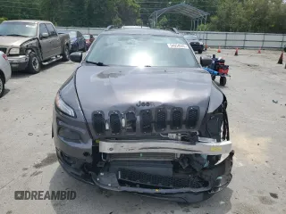 2018 Jeep Cherokee Latitude with VIN 1C4PJLCX0JD587753, listed as a Copart auction lot 54054545 with 128,194 mi miles and Salvage Title. Bid and sale history available at DreamBid. Image 5.