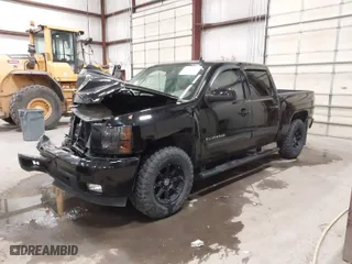 2011 Chevrolet Silverado 1500 LTZ with VIN 3GCPKTE38BG229649, listed as a IAAI auction lot 41414283 with NaN miles. Bid and sale history available at carsss.com. Image 2.