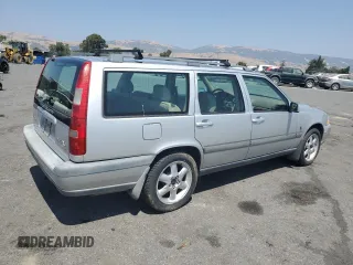 2000 Volvo V70 with VIN YV1LZ56D0Y2723612, listed as a Copart auction lot 65177734 with 236,295 mi miles and Clean Title. Bid and sale history available at carsss.com. Image 3.