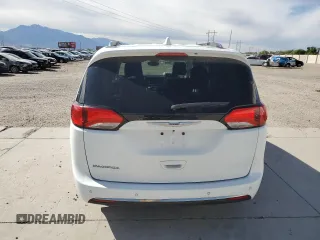 2020 Chrysler Pacifica Touring L с VIN 2C4RC1BG9LR276542, выставлен на аукционе Copart как лот 62159675 с пробегом 84 522 миль миль и Списание • Salvage title. История ставок и продаж доступна на DreamBid. Изображение 6.