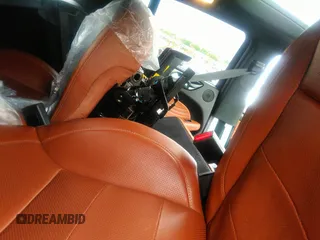 2019 Mercedes-Benz GLE 43 AMG z VIN 4JGED6EB3KA133478, wystawiony jako IAAI lot #39353380 z przebiegiem 100 564 mil mil oraz . Historia ofert i sprzedaży dostępna na DreamBid. Obrazek 8.