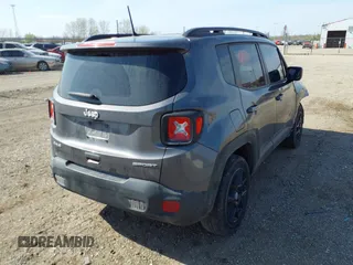2019 Jeep Renegade Sport z VIN ZACNJBAB3KPK22038, wystawiony jako IAAI lot #42055822 z przebiegiem 75 845 mil mil oraz . Historia ofert i sprzedaży dostępna na DreamBid. Obrazek 4.
