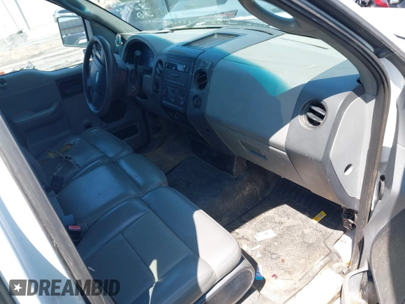 2007 Ford F-150 XL with VIN 1FTRF12257NA06206, listed as a IAAI auction lot 41973920 with 295,169 mi miles and . Bid and sale history available at DreamBid. Image 5.