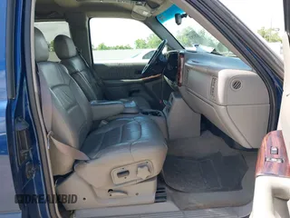 2000 Chevrolet Silverado 1500 LS with VIN 2GCEC19T4Y1405522, listed as a IAAI auction lot 42072973 with 140,293 mi miles and . Bid and sale history available at DreamBid. Image 5.