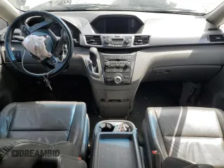 2012 Honda Odyssey Touring z VIN 5FNRL5H93CB070824, wystawiony jako Copart lot #49213465 z przebiegiem 287 745 mil mil oraz Szkoda całkowita • Salvage title. Historia ofert i sprzedaży dostępna na DreamBid. Obrazek 8.