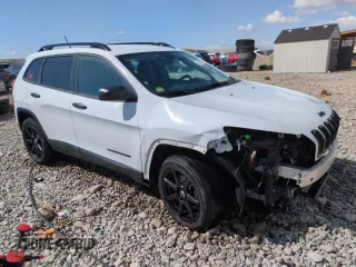 2016 Jeep Cherokee Sport with VIN 1C4PJMAB6GW301186, listed as a Copart auction lot 51331975 with 145,727 mi miles and Salvage Title. Bid and sale history available at DreamBid. Image 4.