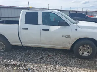 2020 Ram 1500 Tradesman с VIN 1C6RR6FG0LS103679, выставлен на аукционе IAAI как лот 42172674 с пробегом 94 626 миль миль и . История ставок и продаж доступна на DreamBid. Изображение 13.