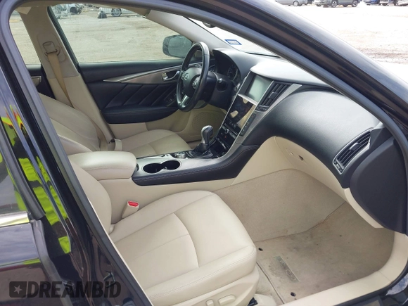2017 Infiniti Q50 Premium z VIN JN1EV7AP7HM738414, wystawiony jako IAAI lot #42666640 z przebiegiem 79 888 mil mil oraz . Historia ofert i sprzedaży dostępna na DreamBid. Obrazek 5.
