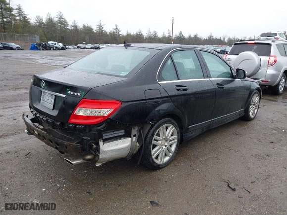 2009 Mercedes-Benz C-Class 3.0L Sport with VIN WDDGF81X09R074993, listed as a IAAI auction lot 41813798 with 139,187 mi miles. Bid and sale history available at carsss.com. Image 4.