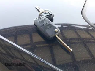2009 Volkswagen GTI z VIN WVWGD71K19W107094, wystawiony jako IAAI lot #42287497 z przebiegiem 134 448 mil mil oraz . Historia ofert i sprzedaży dostępna na DreamBid. Obrazek 11.