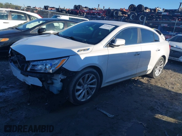 2015 Buick LaCrosse Leather with VIN 1G4GB5G30FF249390, listed as a IAAI auction lot 41613695 with 111,418 mi miles. Bid and sale history available at carsss.com. Image 2.