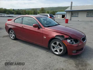 2011 BMW 3 Series 328i xDrive z VIN WBAKF3C55BE442596, wystawiony jako Copart lot #55130345 z przebiegiem 95 848 mil mil oraz Szkody całkowita. Historia ofert i sprzedaży dostępna na DreamBid. Obrazek 4.