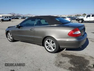 2008 Mercedes-Benz CLK 350 z VIN WDBTK56F68F249166, wystawiony jako Copart lot #57809815 z przebiegiem 163 167 mil mil oraz Szkoda całkowita • Salvage title. Historia ofert i sprzedaży dostępna na DreamBid. Obrazek 2.