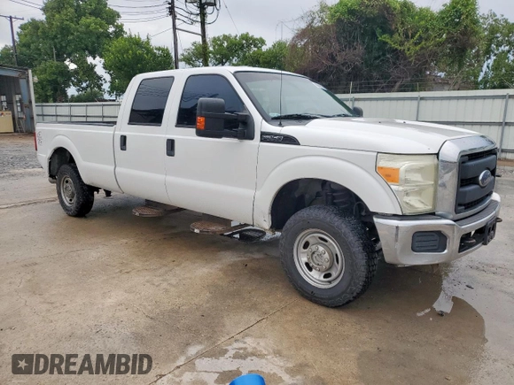 2015 Ford F-250 Lariat with VIN 1FT7W2B65FEB78430, listed as a Copart auction lot 60840485 with 158,119 mi miles and Salvage title. Bid and sale history available at DreamBid. Image 4.