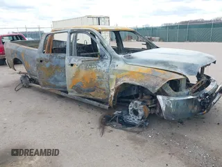 2018 Ram 2500 Tradesman with VIN 3C6UR5HJ6JG121525, listed as a IAAI auction lot 42009614 with Not provided miles and . Bid and sale history available at DreamBid. Image 1.