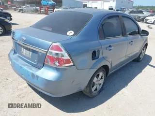 2007 Chevrolet Aveo LS with VIN KL1TD56667B122930, listed as a IAAI auction lot 42802302 with 97,365 mi miles and . Bid and sale history available at DreamBid. Image 4.