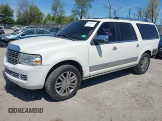 2008 Lincoln Navigator with VIN 5LMFL28558LJ14849, listed as a IAAI auction lot 42098321 with 160,895 mi miles and . Bid and sale history available at DreamBid. Image 2.