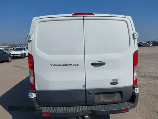 2016 Ford Transit Cargo z VIN 1FTYR1YMXGKB54607, wystawiony jako IAAI lot #41521237 z przebiegiem 195 851 mil mil oraz . Historia ofert i sprzedaży dostępna na DreamBid. Obrazek 16.