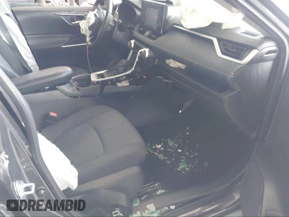 2020 Toyota RAV4 XLE with VIN 2T3P1RFV9LW136825, listed as a IAAI auction lot 41290003 with 40,056 mi miles and . Bid and sale history available at DreamBid. Image 5.