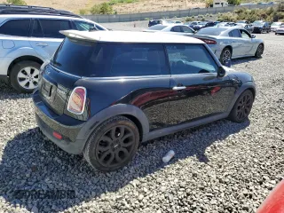 2010 MINI Hardtop S with VIN WMWMF7C57ATX43204, listed as a Copart auction lot 64771285 with 92,236 mi miles and Clean title. Bid and sale history available at DreamBid. Image 3.